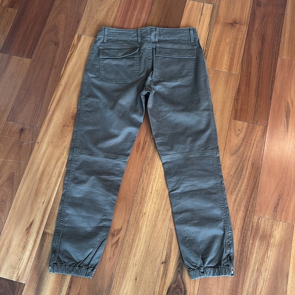 Vince Cropped Pants - Picture 8 of 10
